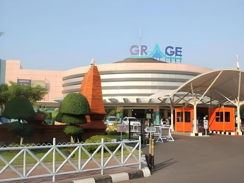Grage Hotel Cirebon Bagian luar foto