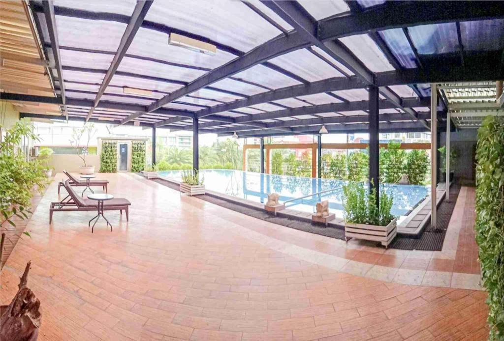 Grage Hotel Cirebon Bagian luar foto